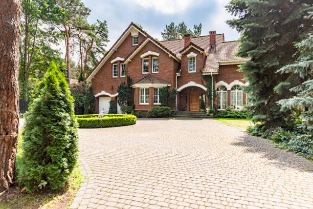 Best Driveway Pavers Near Me  in St James, MO